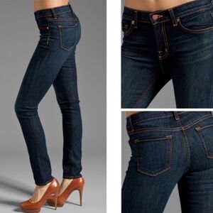J Brand Dark Vintage mid rise Jean style 812C032